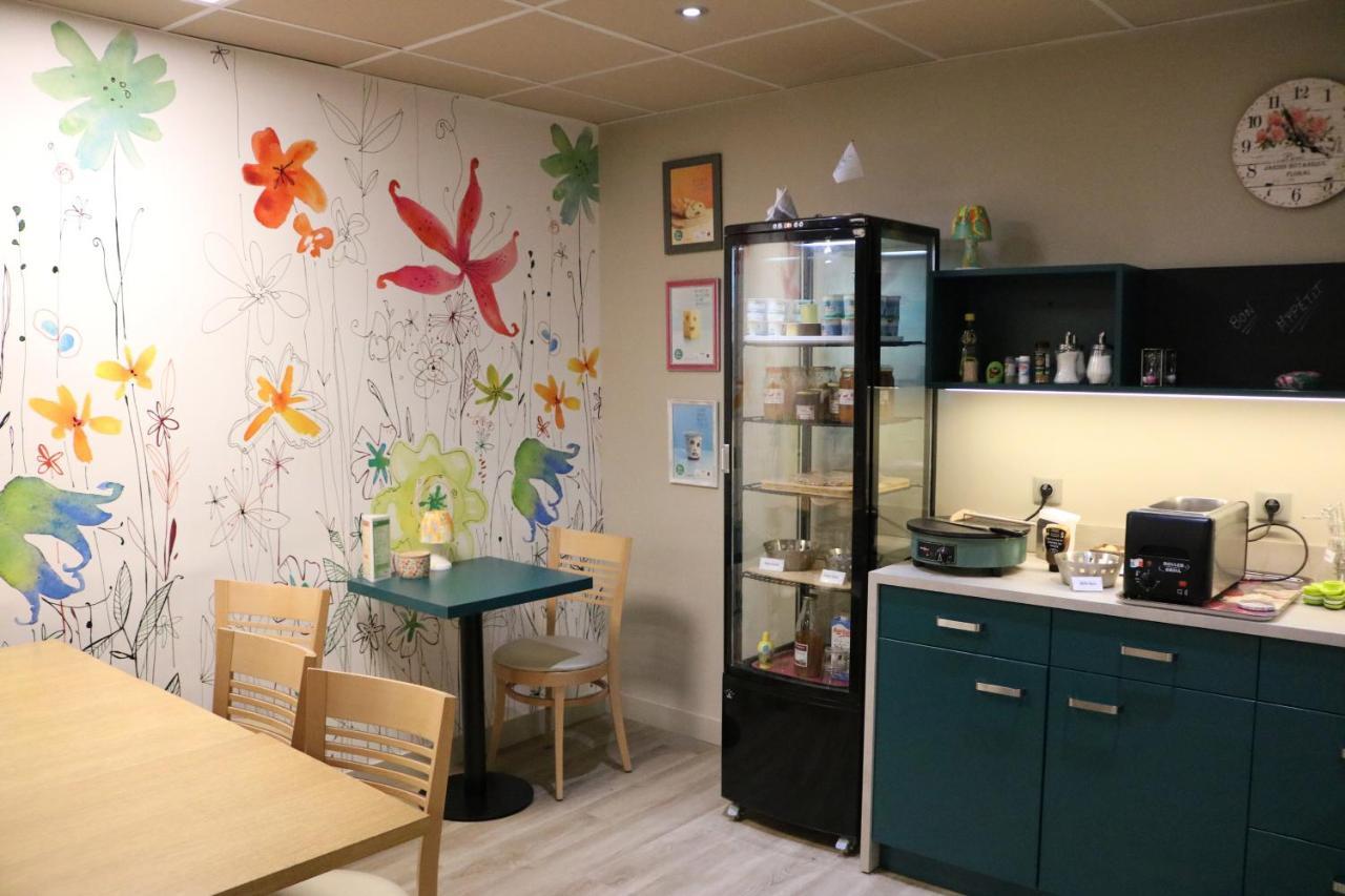 Garden Apparts Rennes Centre Gare ภายนอก รูปภาพ